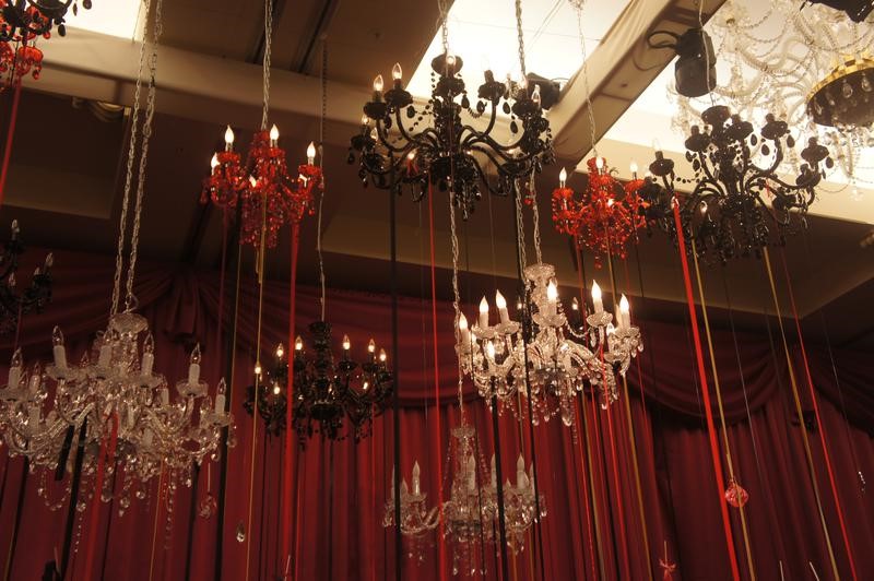 Chandelier clear