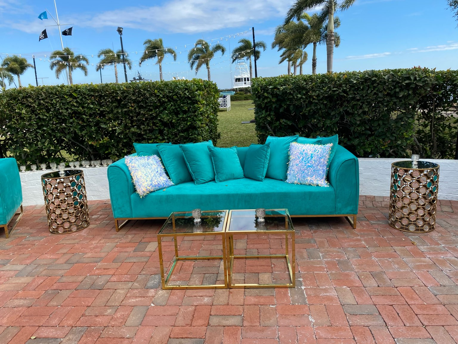 Velours Sofa Any Color